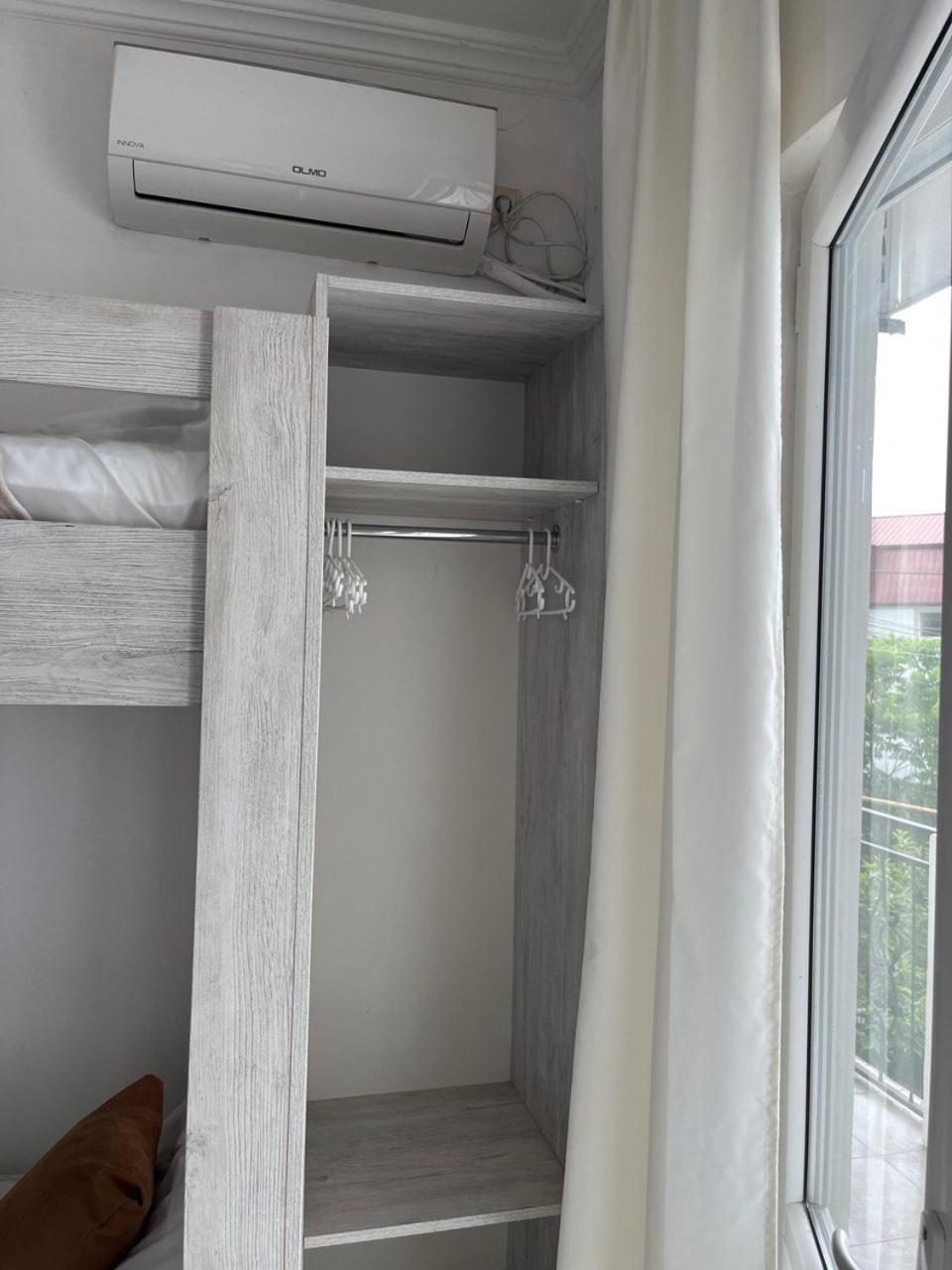 Guest House Junona Makhinjauri Ruang foto